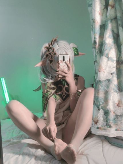 秋霞看片