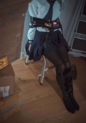 年轻的女教师2